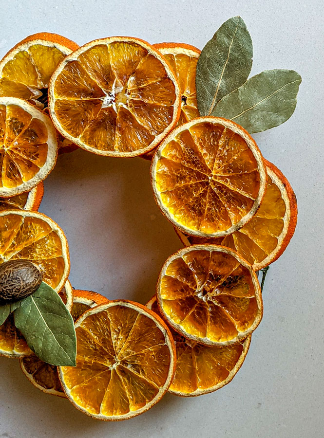 Small wreath made out of dried orange slices