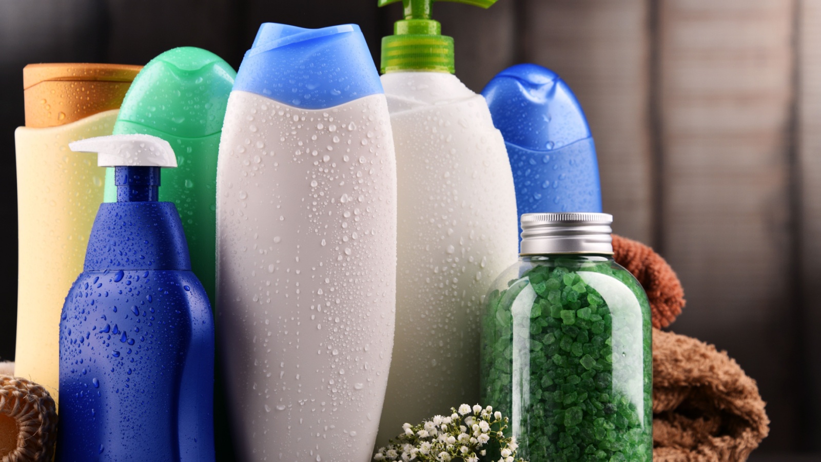 16 Things You Should Never Do in the Shower