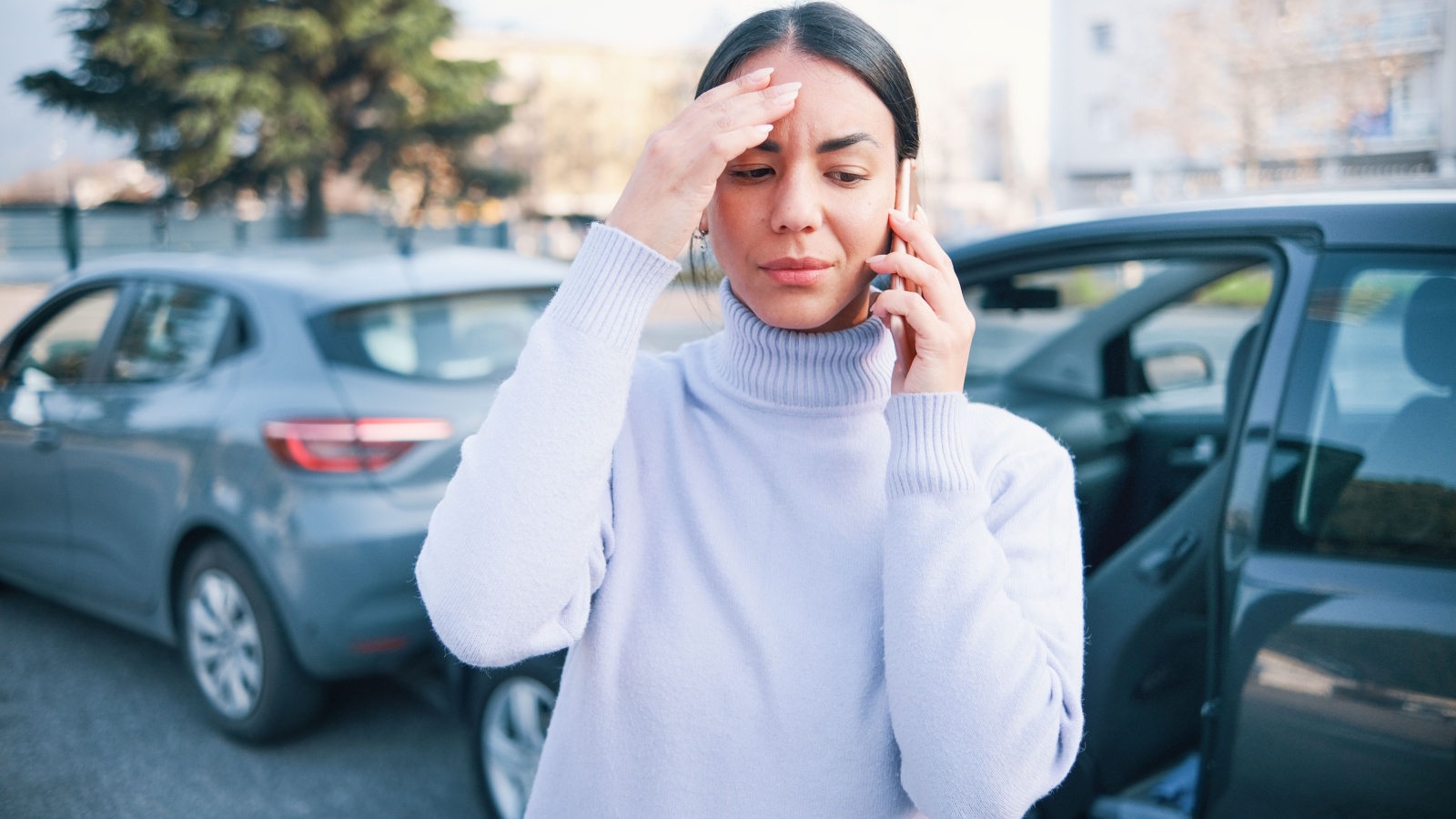 13 Essential Items You Should Never Leave Your Home Without