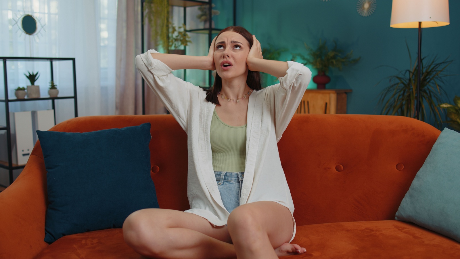 10 Realistic Ways to Handle Noise in Apartment Living