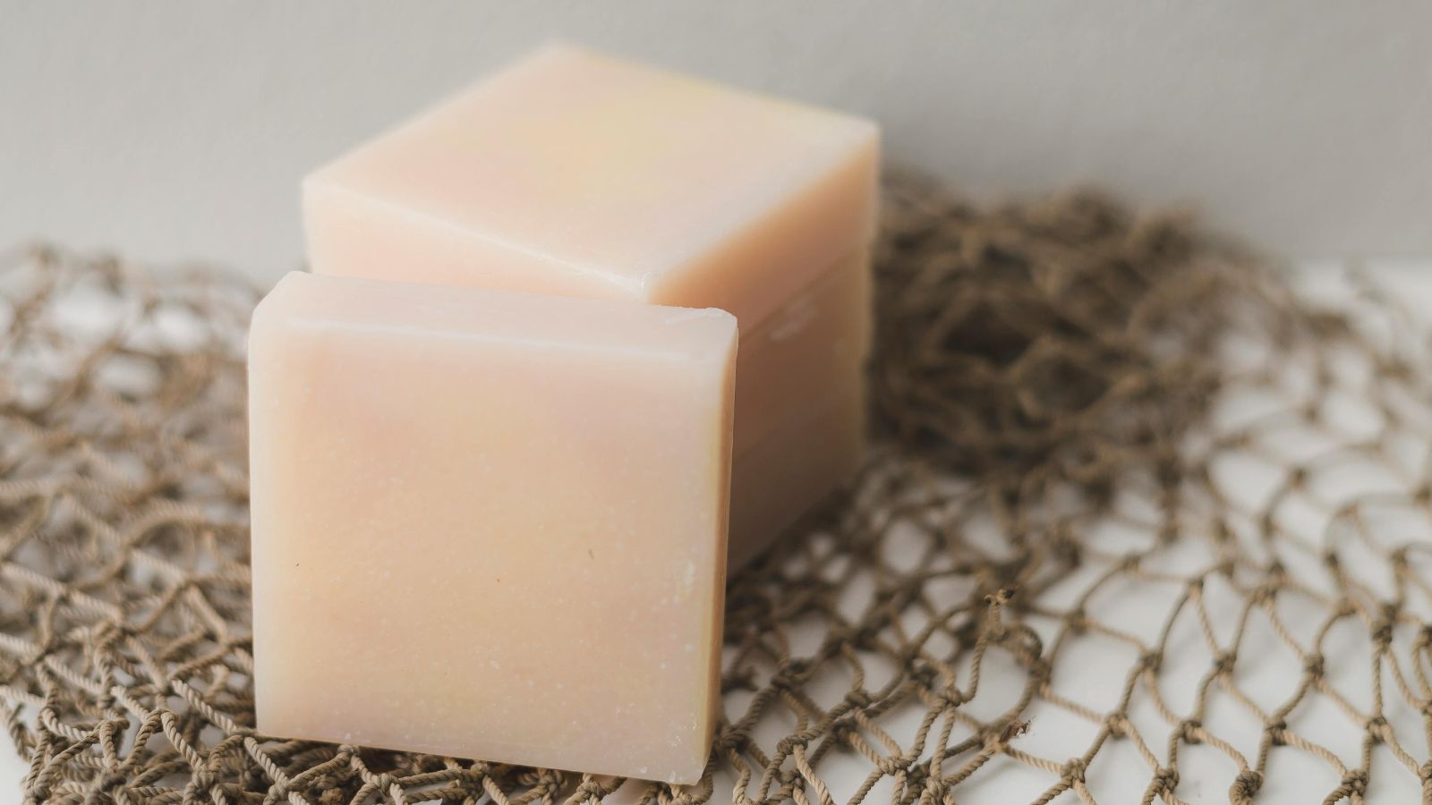 30 Genius Hacks You Won't Believe Are Hiding in Everyday Items!