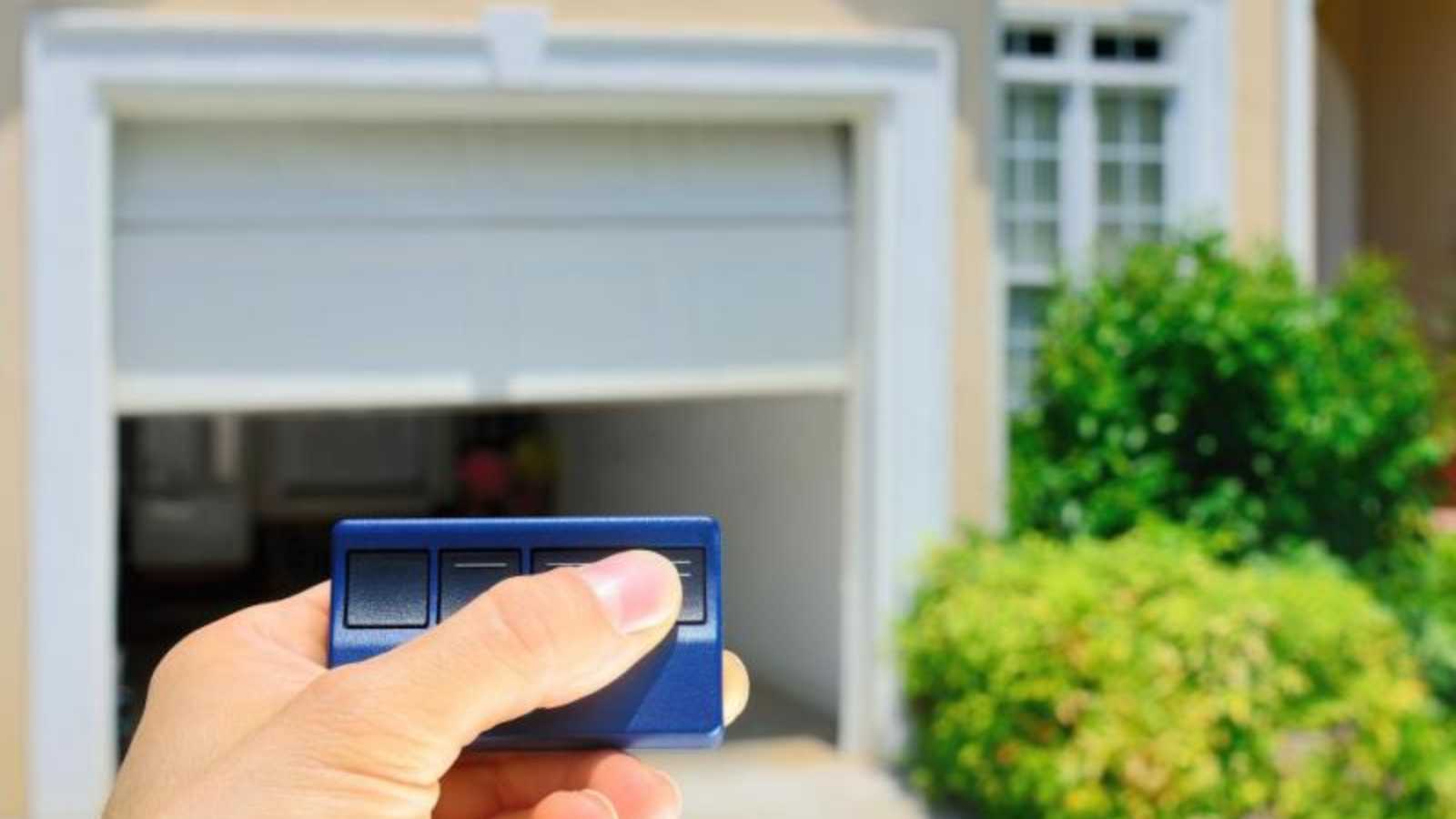 15 Genius Hacks to Keep Your Garage Warm All Winter Long!