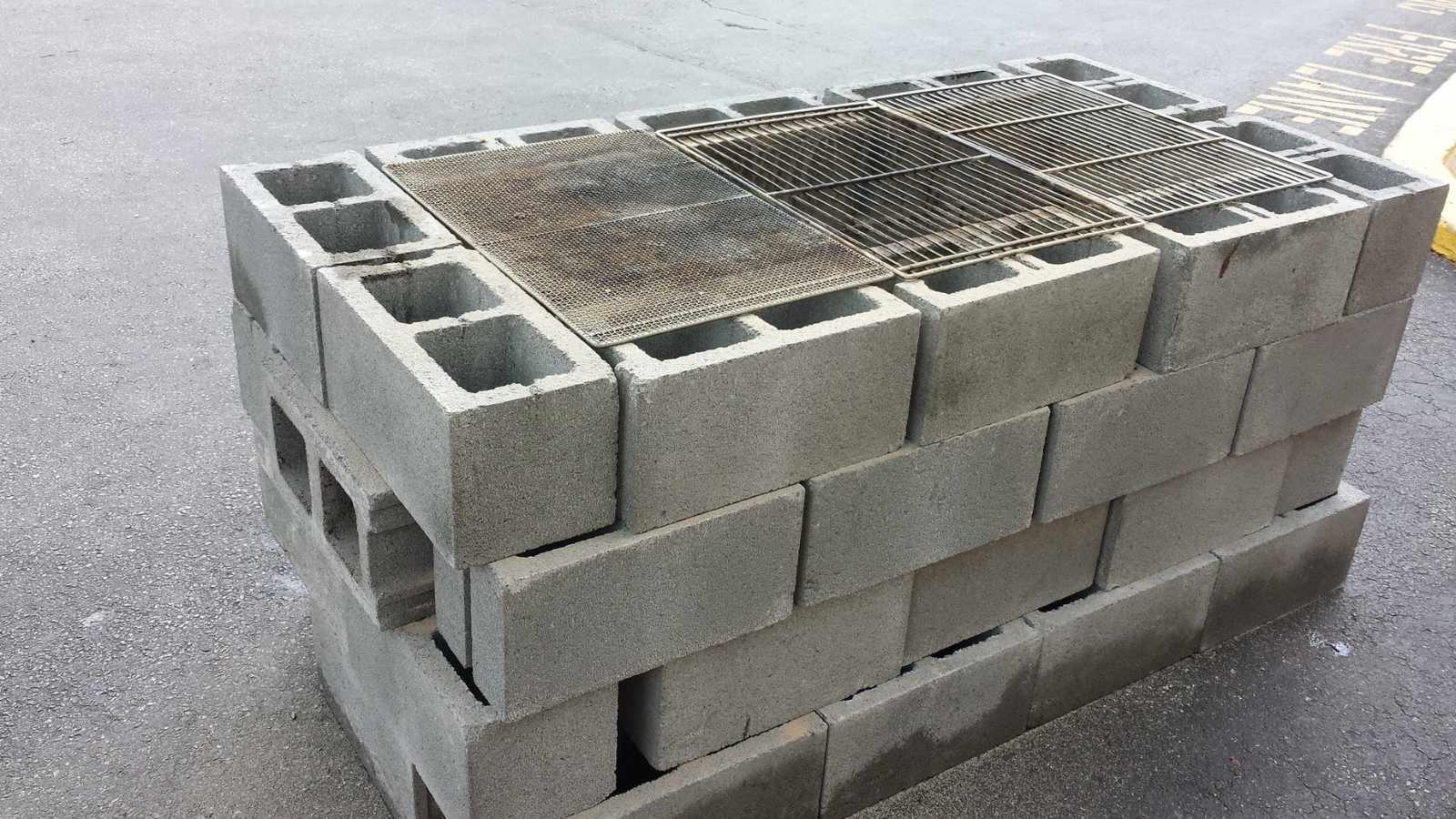 Who Knew Cinder Blocks Could Do This? Genius Ideas You&rsquo;ll Love