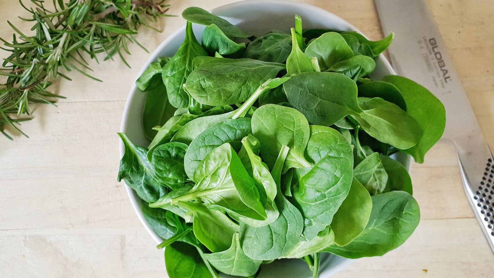 25 Guilt-Free Foods You Can Eat Without Limits!